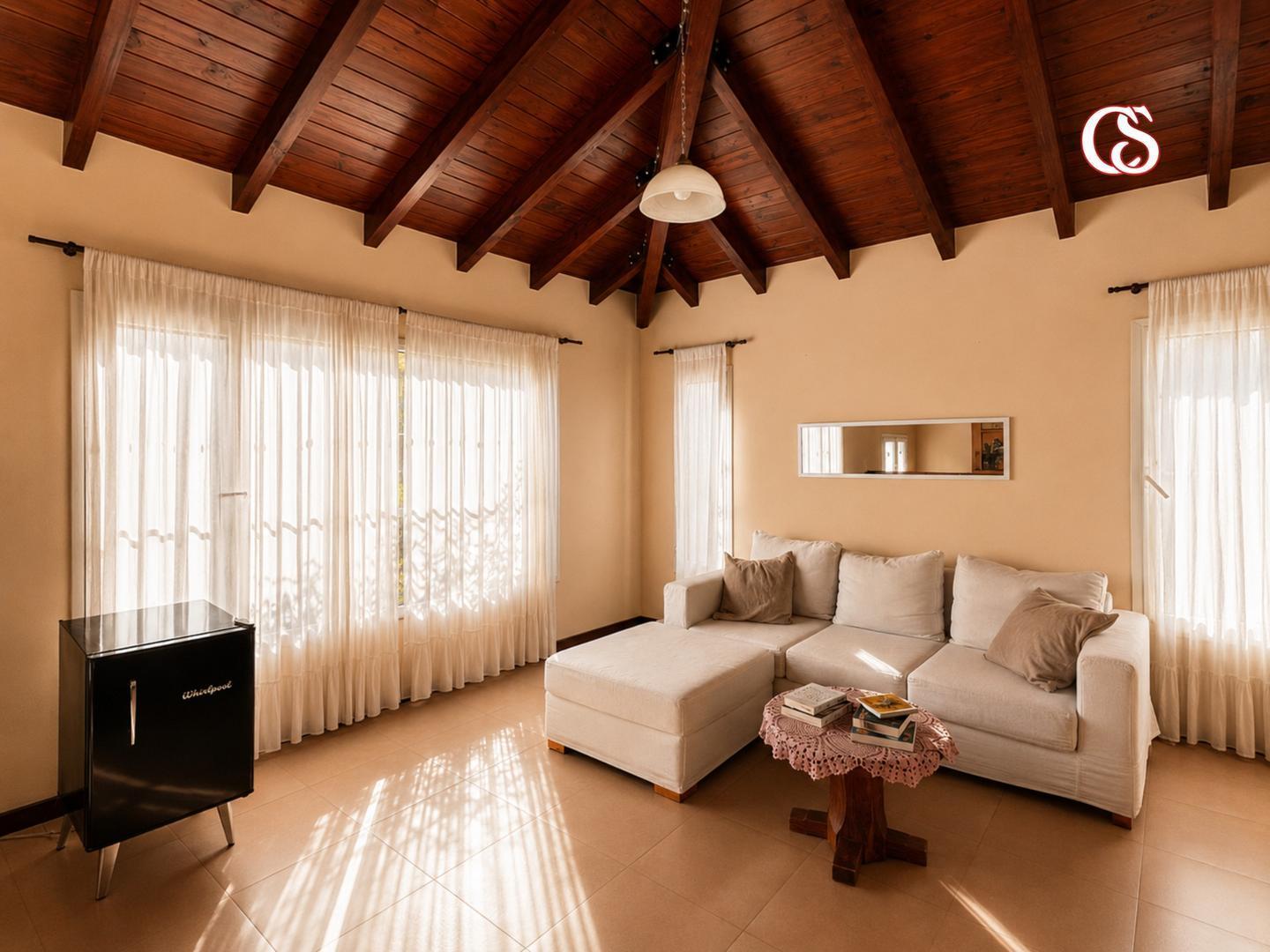 Foto de CASA DE CATEGORÍA EN VENTA - VILLA SAN LORENZO, imagen 4