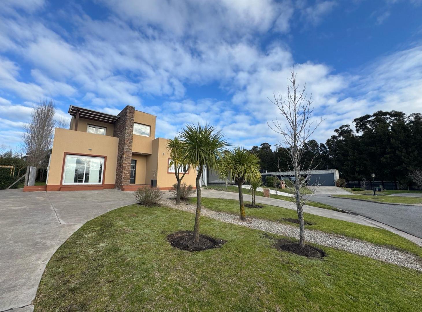 Foto de Casa 4 amb con gran jardin en el barrio privado Arenas del Sur, imagen 1