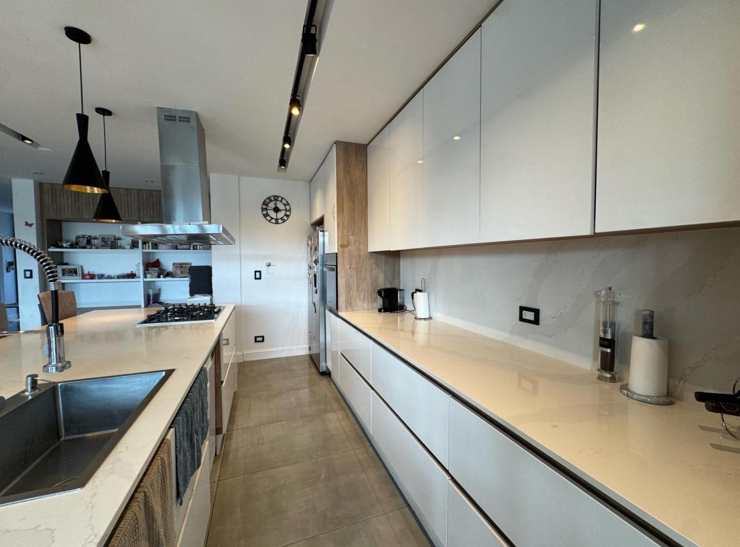 Foto de Casa 5 amb con playroom y piscina climatizada en Rumenco Joven, imagen 2