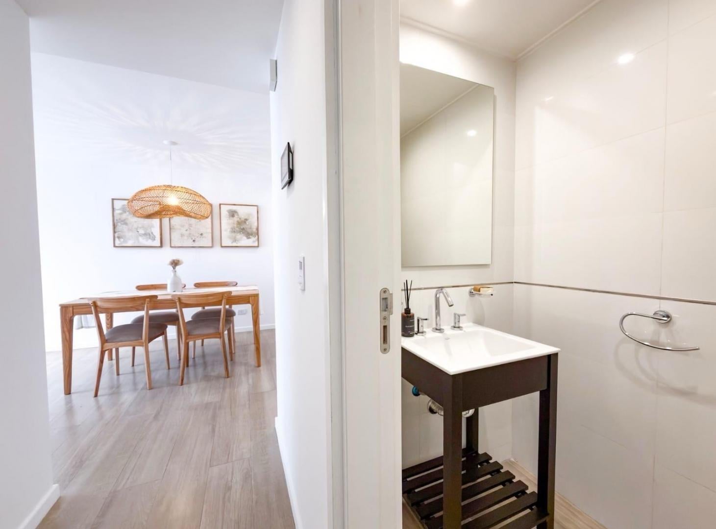 Foto de Departamento 2 amb con muebles a estrenar en Plaza Colon, imagen 2