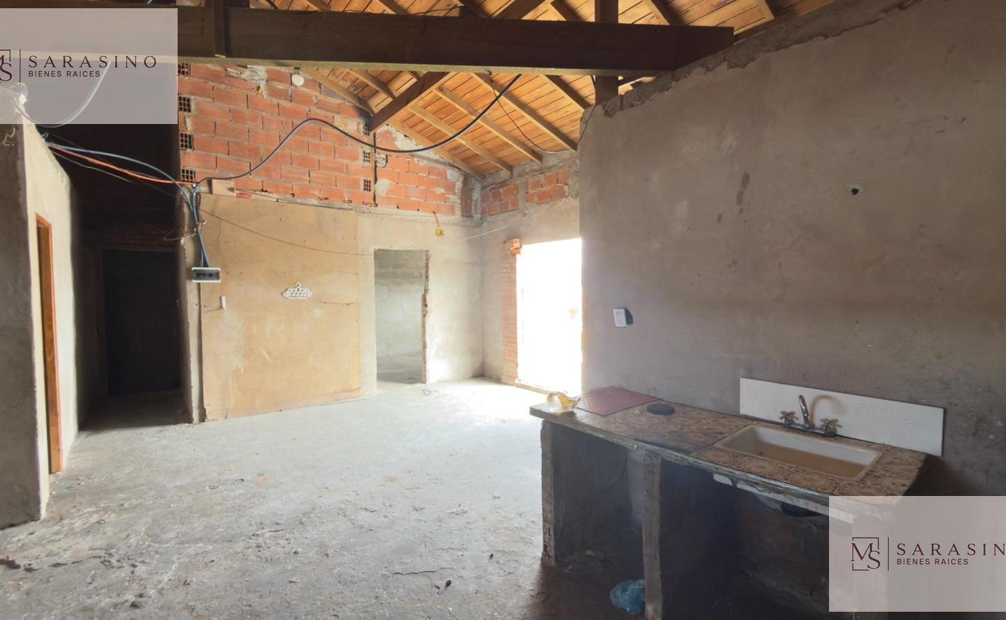 Foto de Casa con lote de 430 m2 ideal inversion, imagen 4