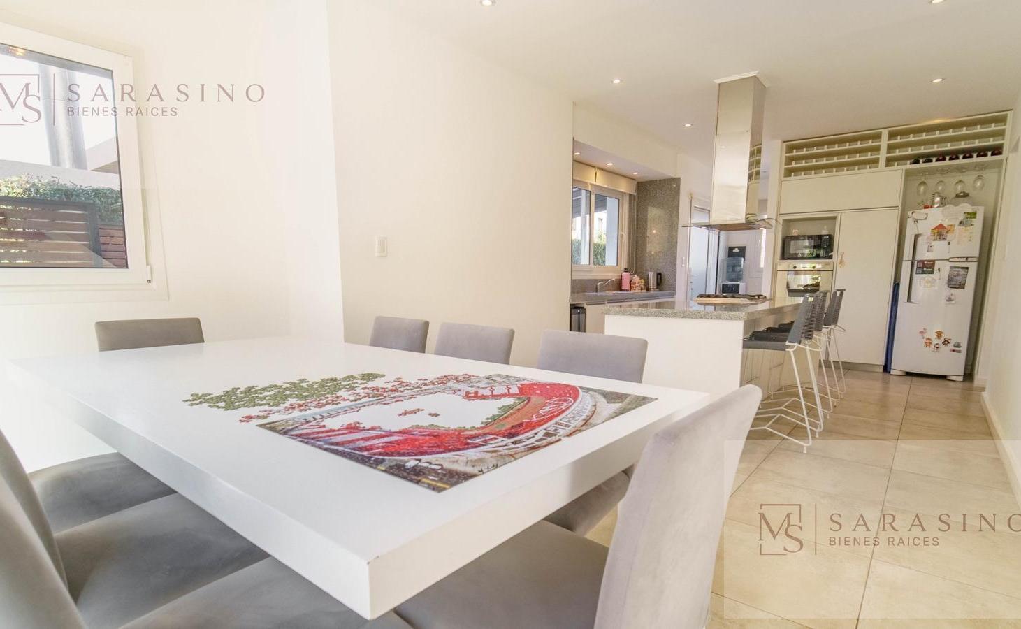 Foto de Casa 4 amb con piscina climatizada y jardín con vistas abiertas en, imagen 5