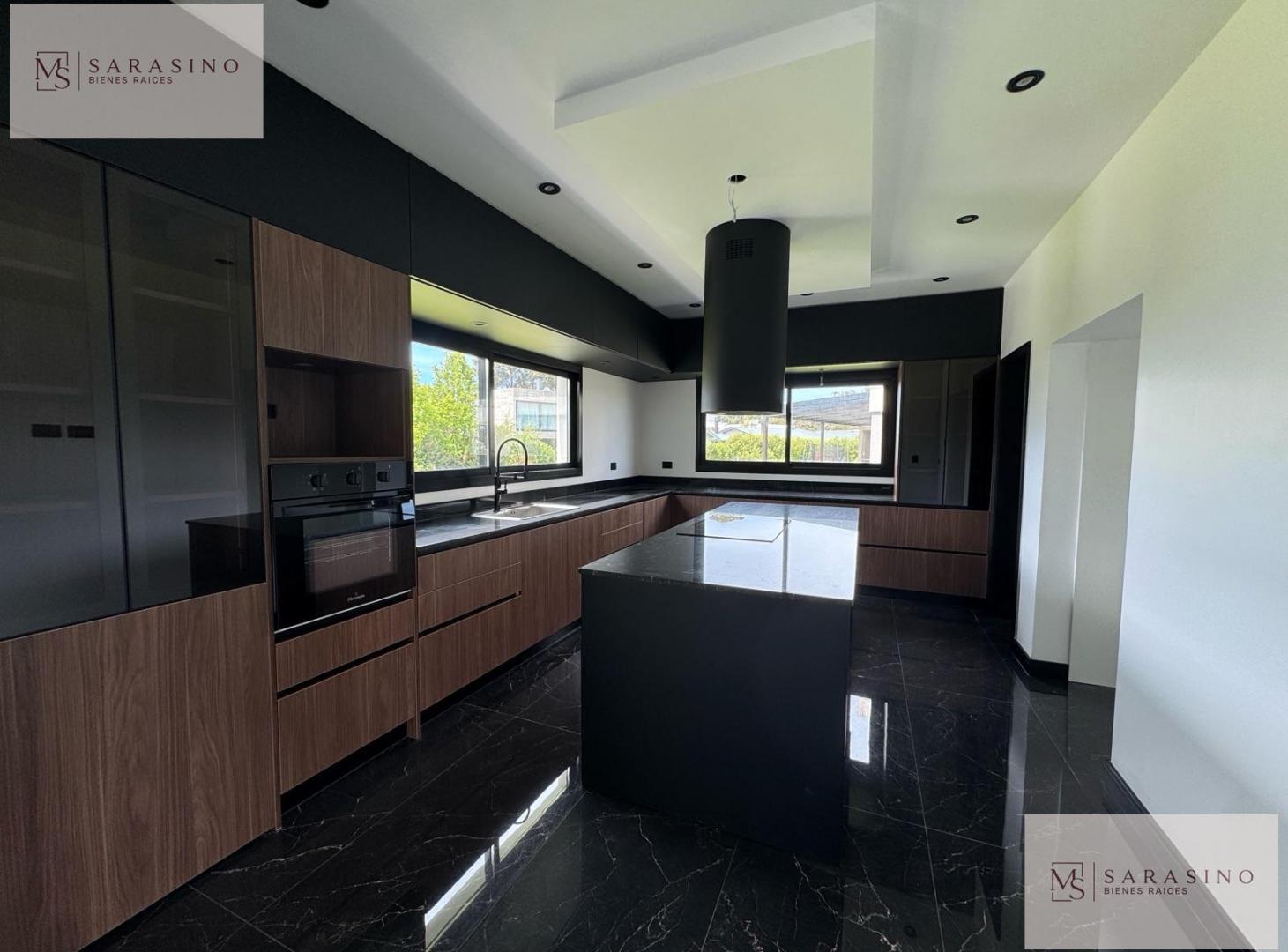 Foto de Casa 4 amb con galería y piscina en Rumencó Joven, imagen 3
