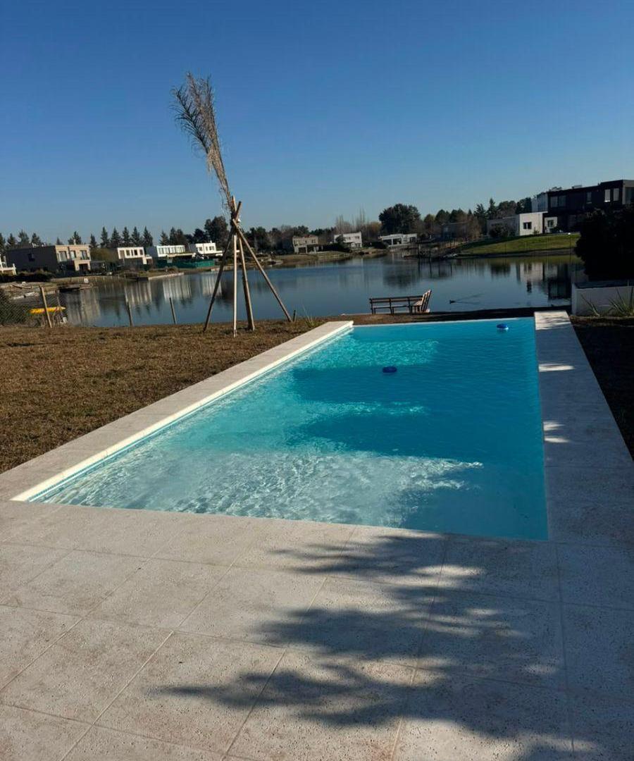 Foto de CASA a estrenar en venta con salida a LAGUNA en SAN MATIAS, ESCOBAR, imagen 1