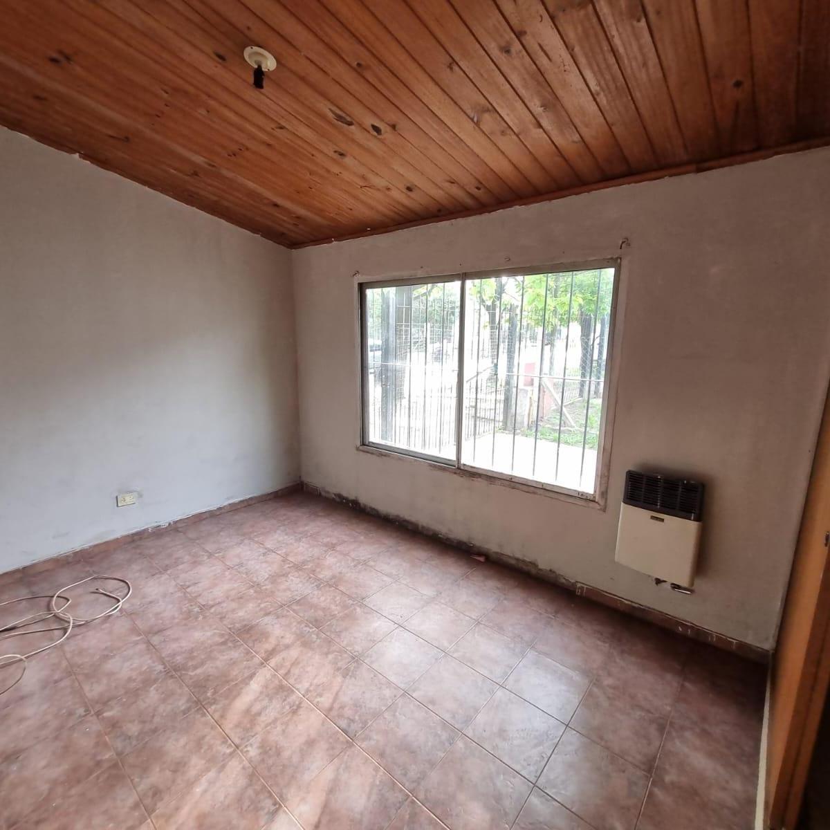 Excelente Casa en Venta Sobre Salta Zona Recova, Marcos Paz 4