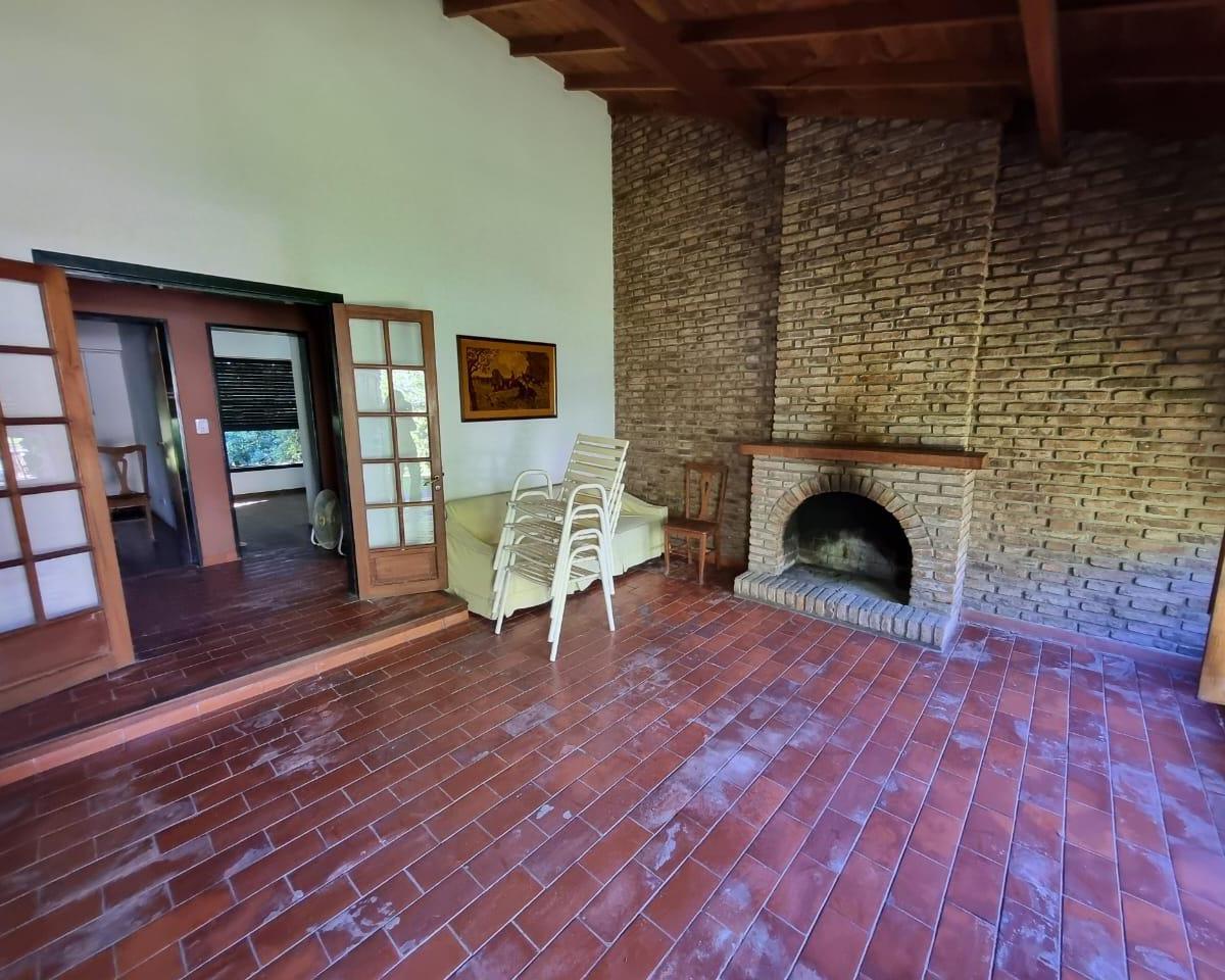 Excelente Casa en Venta Sobre Bernardo de Irigoyen en Marcos Paz Centro 5