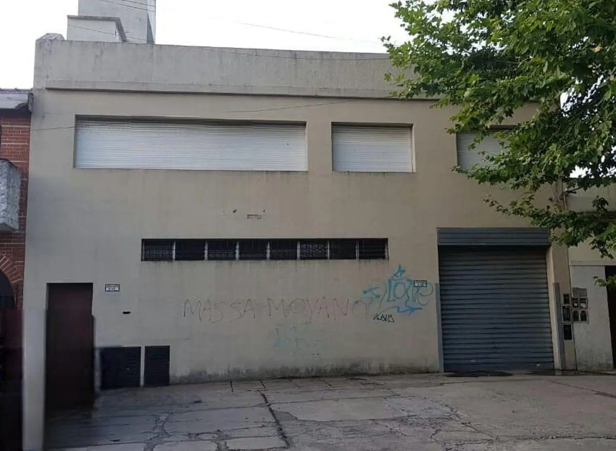 Galpón en VENTA Carlos Casares 2100 – Lanús (Oeste)
Carlos Casares 2175 5