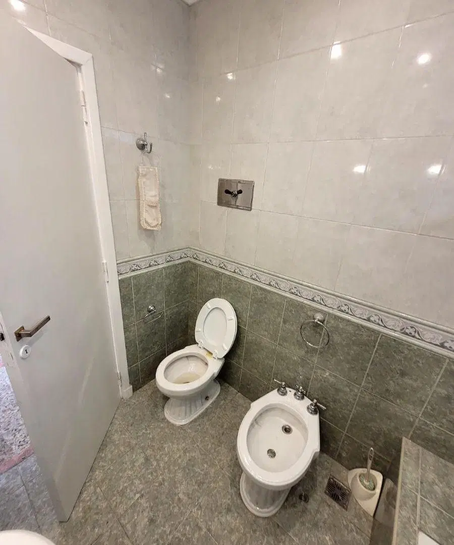 ALQUILER de departamento de 4 ambientes Av. San Martín 1858 piso 1 –Lanús Oeste - Sin expensas 3