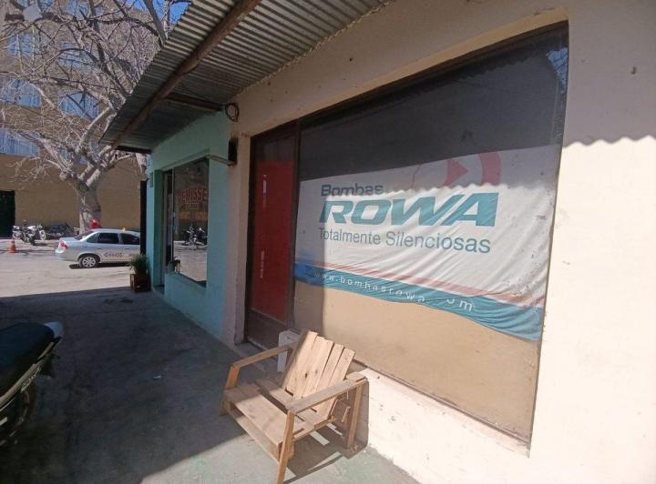 VENTA LOCALES COMERCIALES EN TERMAS DE RIO HONDO 1