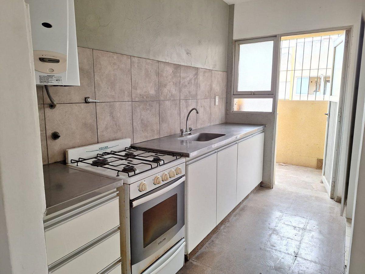 Venta departamento 3 dormitorios barrio palomar
