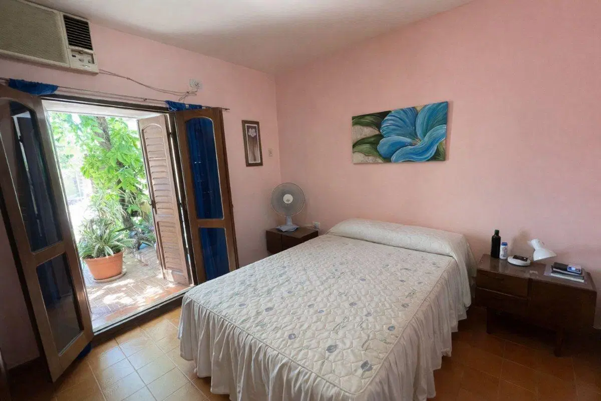 CASA EN VENTA - CHACABUCO AL 700 - BARRIO PARQUE 4