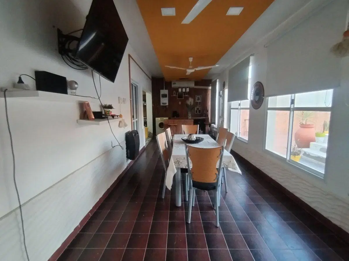 Venta de casa más dos locales comerciales 3
