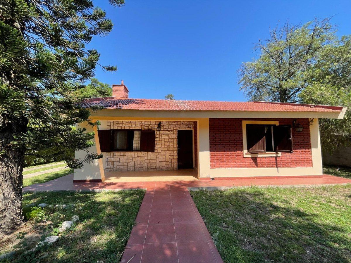Venta de Casa Frente al Club Náutico
