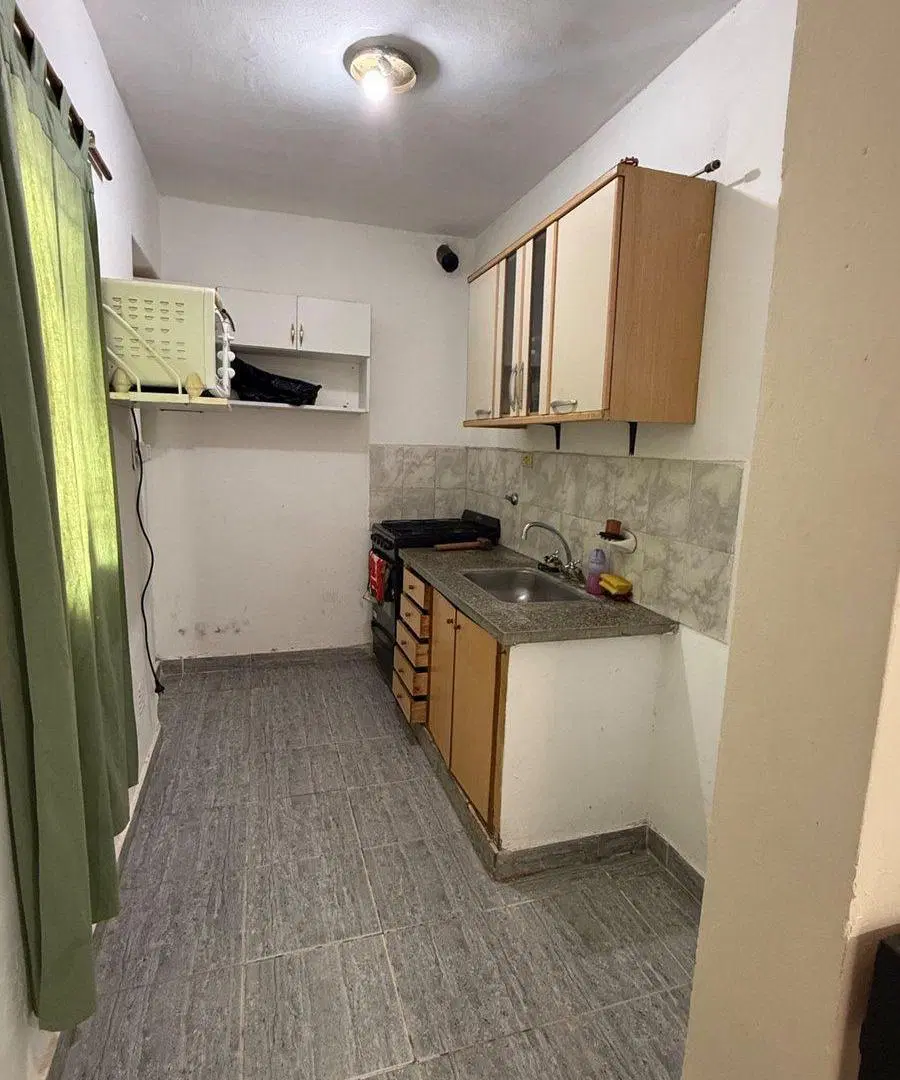 VENTA DE DUPLEX (BARRIO ULLUAS) 2