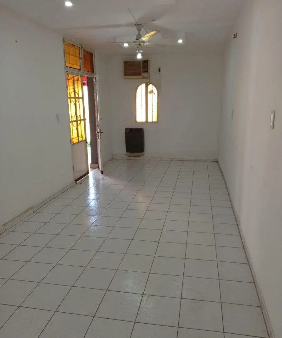 VENTA DE CASA DE 3 DORMITORIOS 2