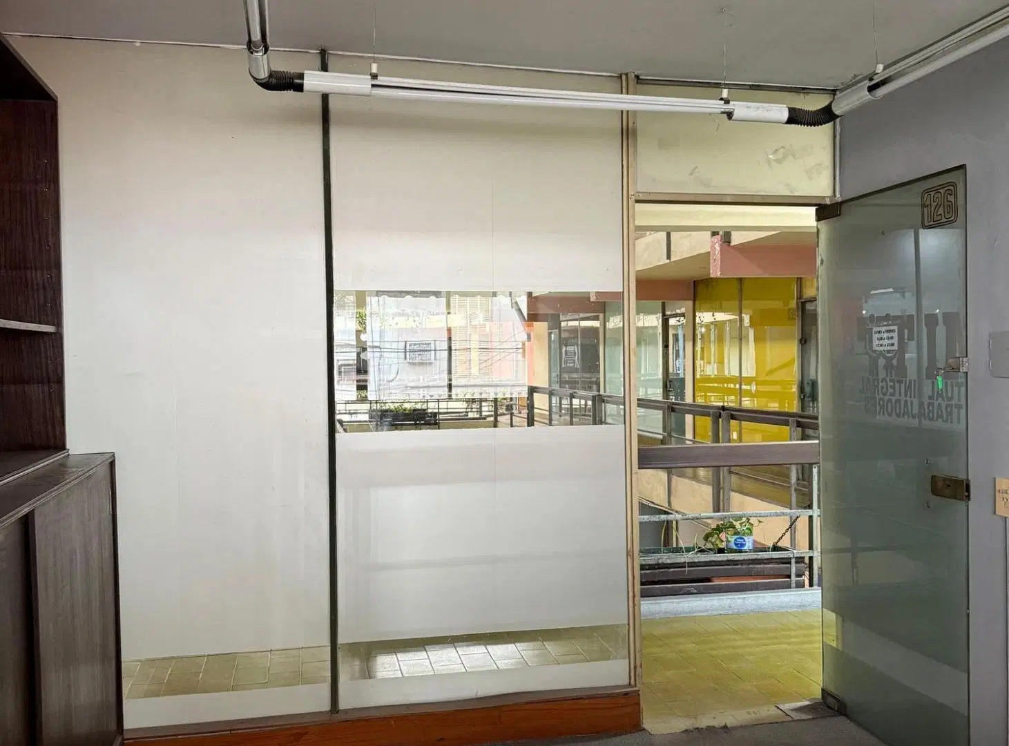 VENTA LOCAL COMERCIAL EN GALERIA CENNTRAL 5
