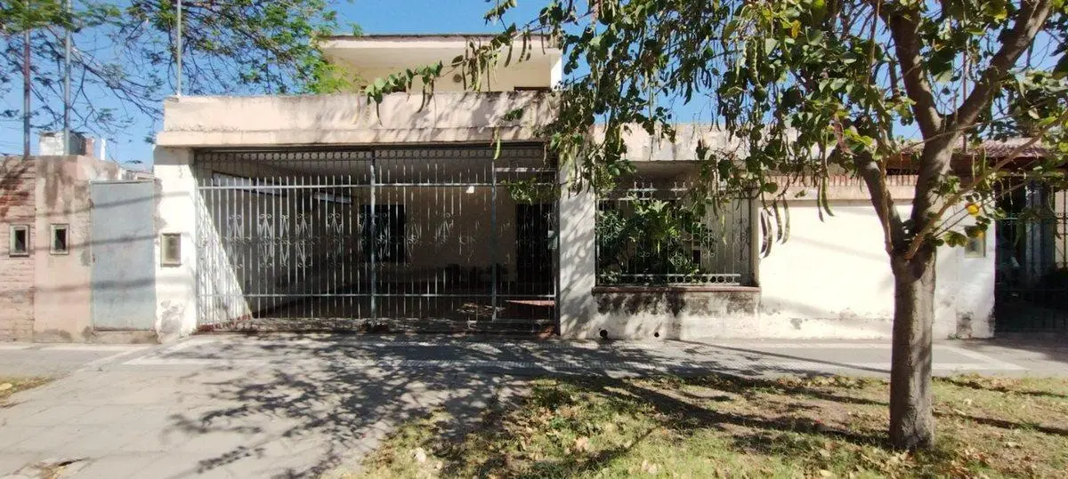 VENTA CASA B. BELGRANO SDE 8