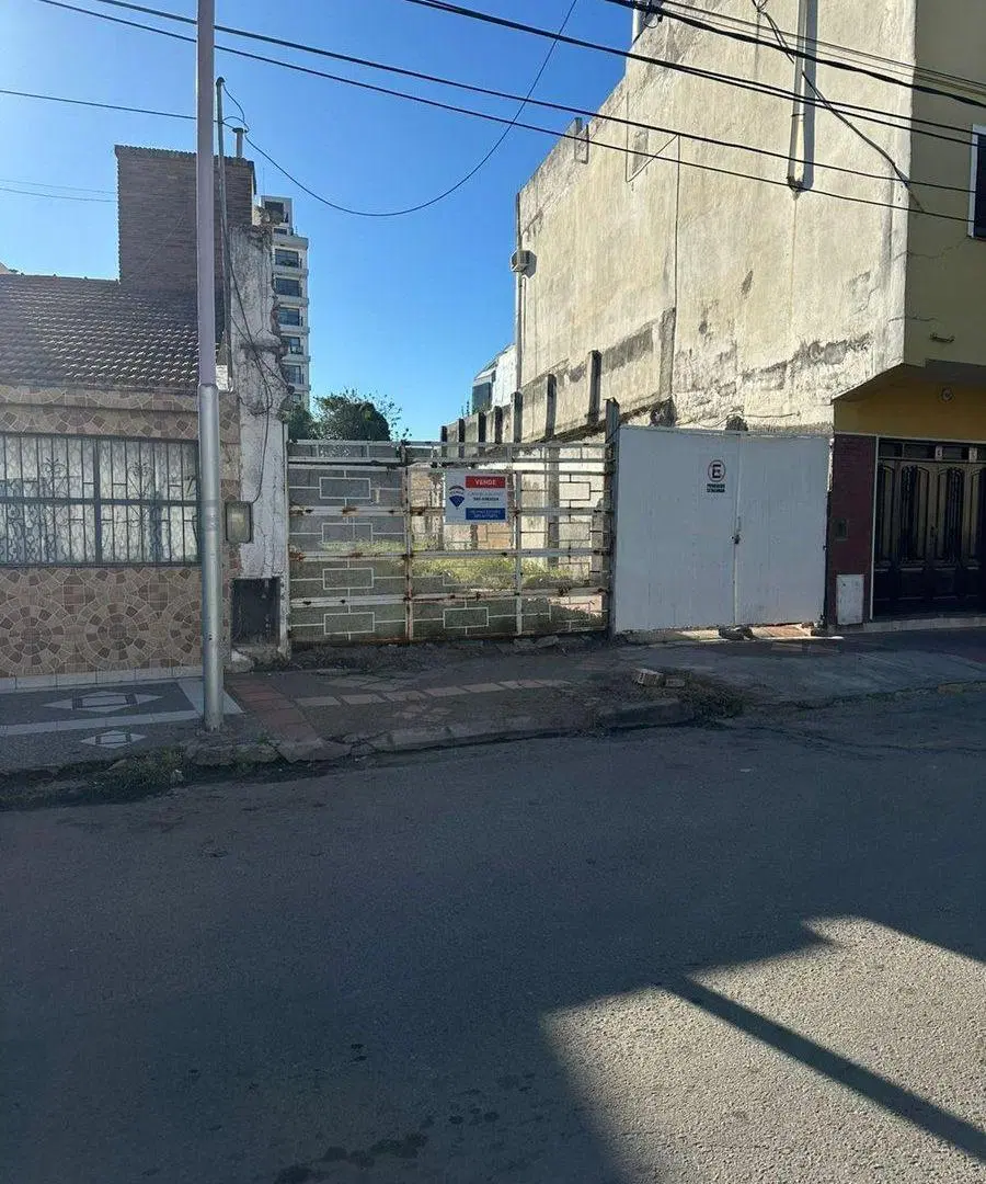 VENTA DE LOTE EN PLENO CENTRO 4