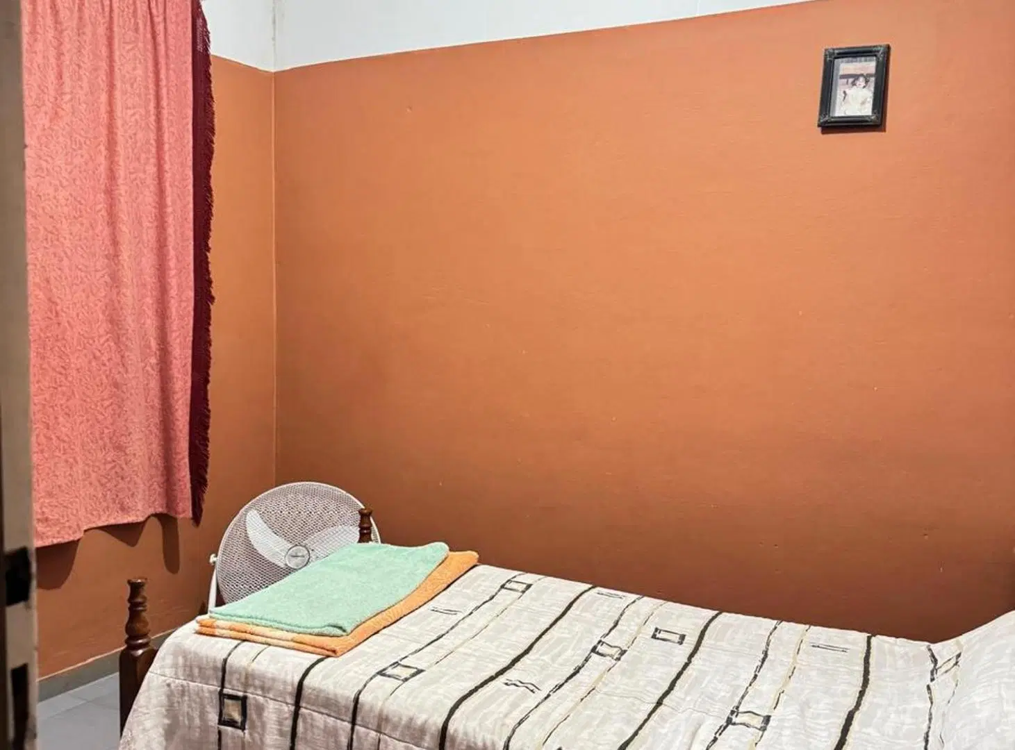 VENTA DE CASA BARRIO CAMPO CONTRERAS 3