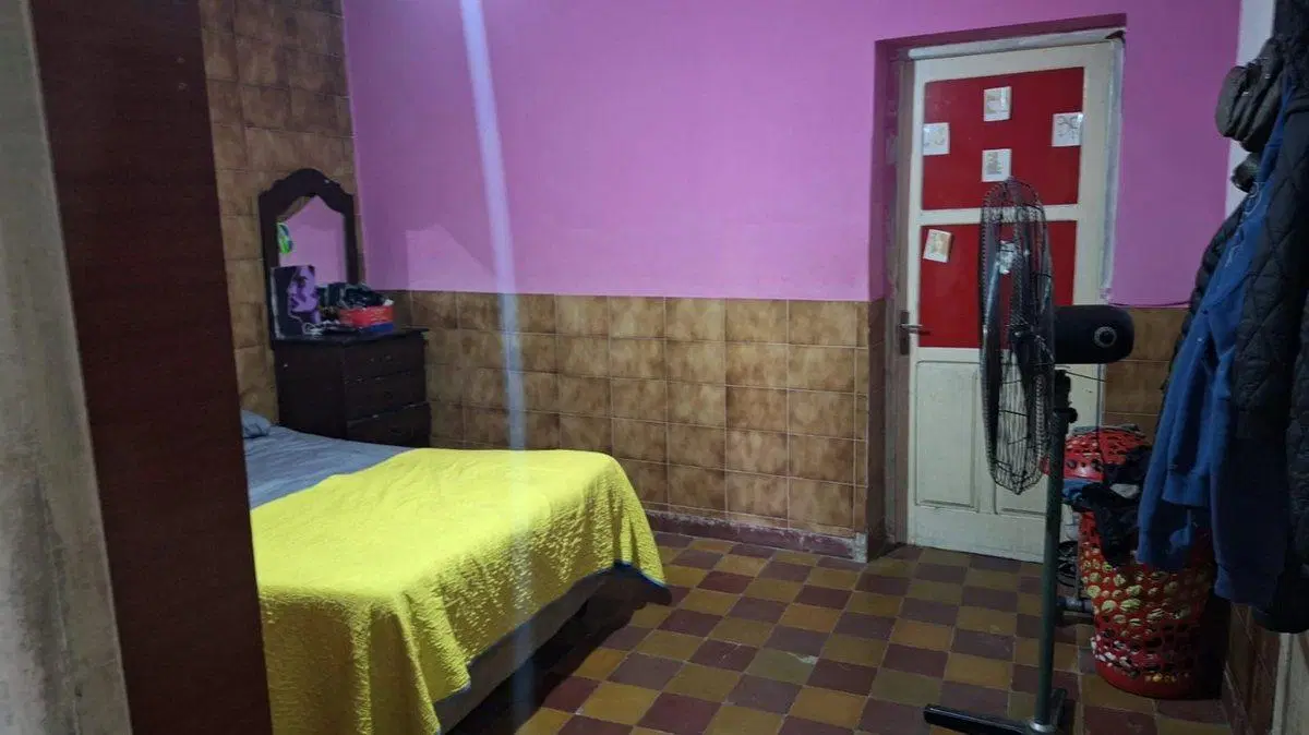 Venta casa a refaccionar zona Aguirre y Libertad 3