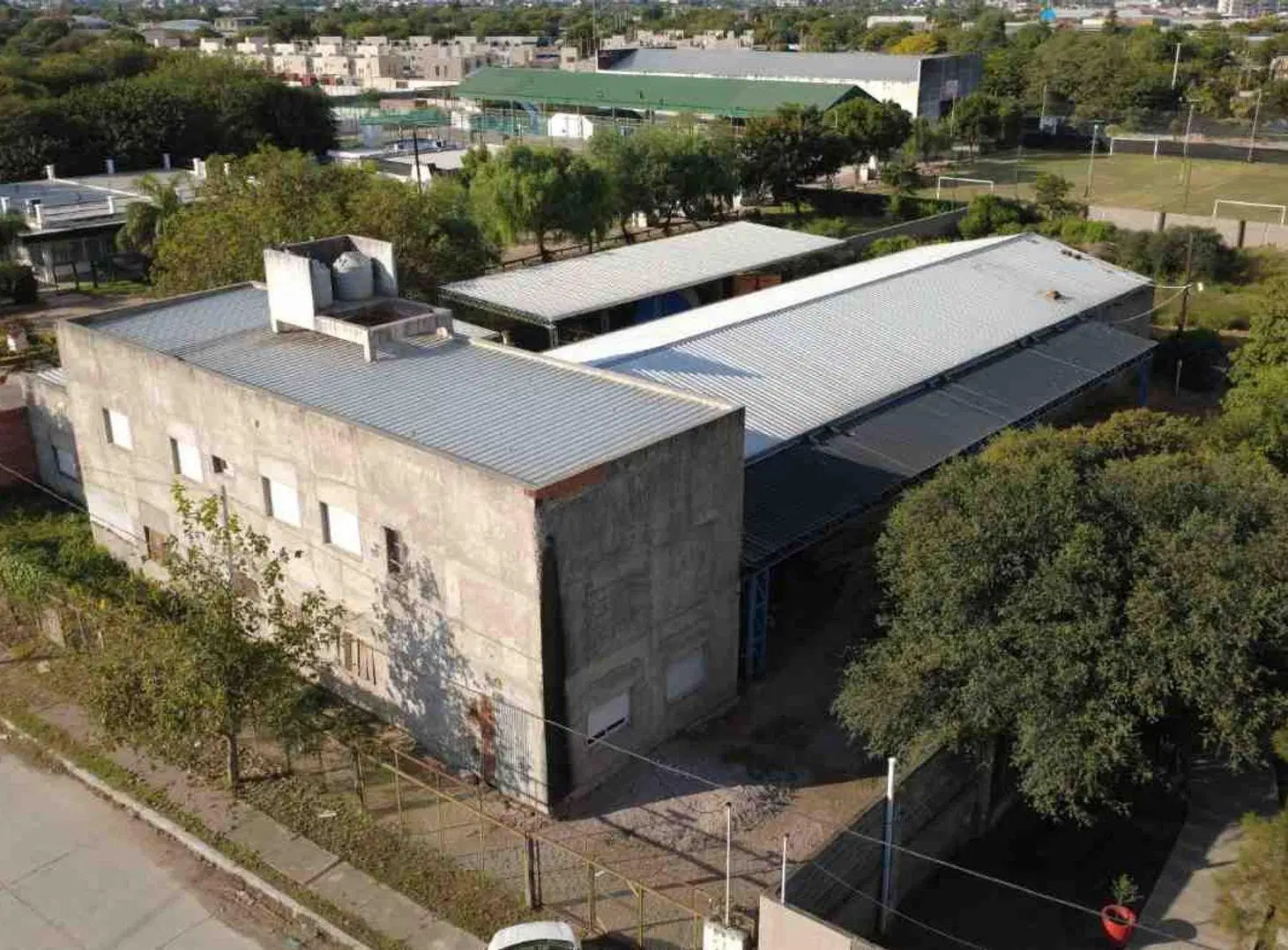 VENTA EDIFICIO IDEAL ESCUELA O CLINICA 2