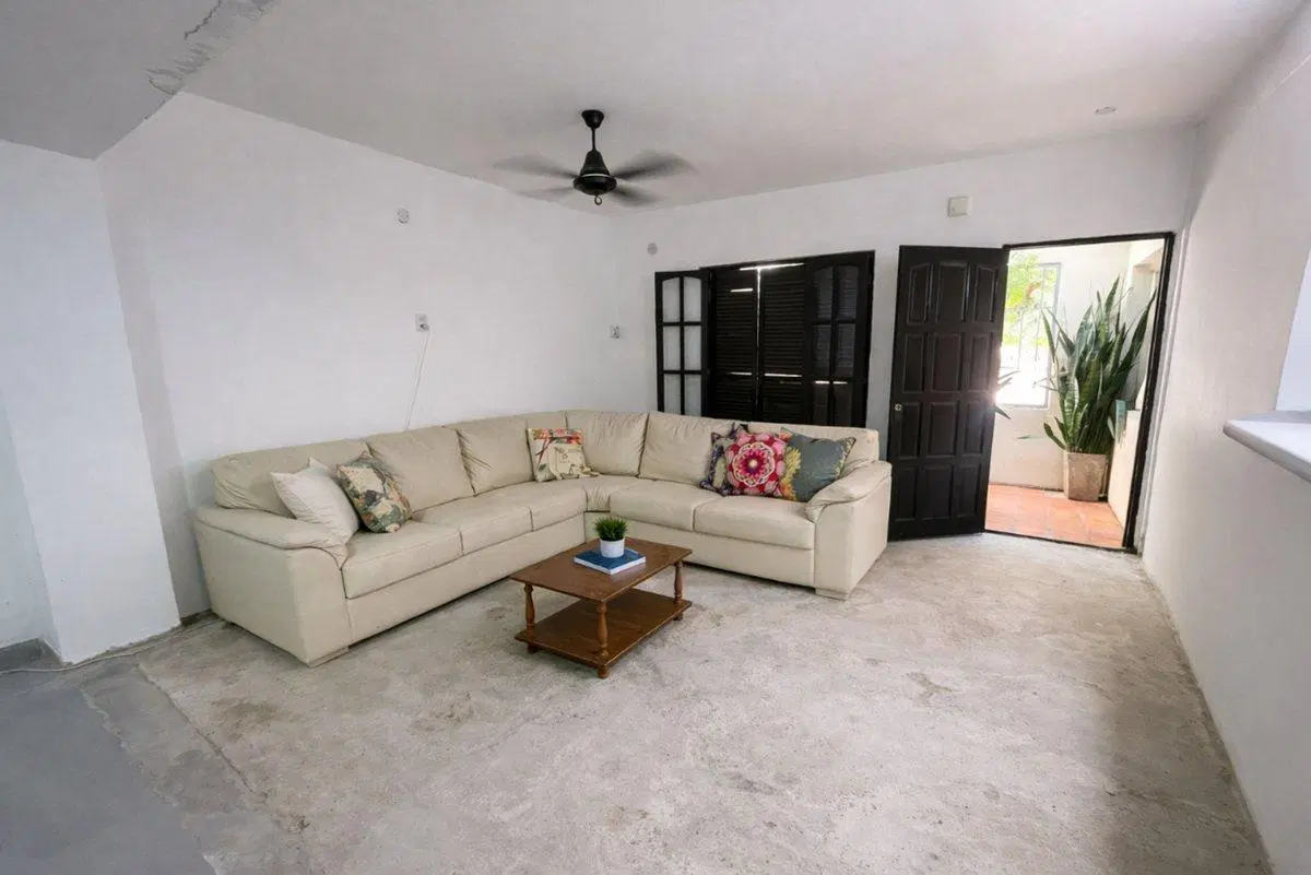 CASA EN VENTA - BARRIO VINALAR- 3 DORMITORIOS 2