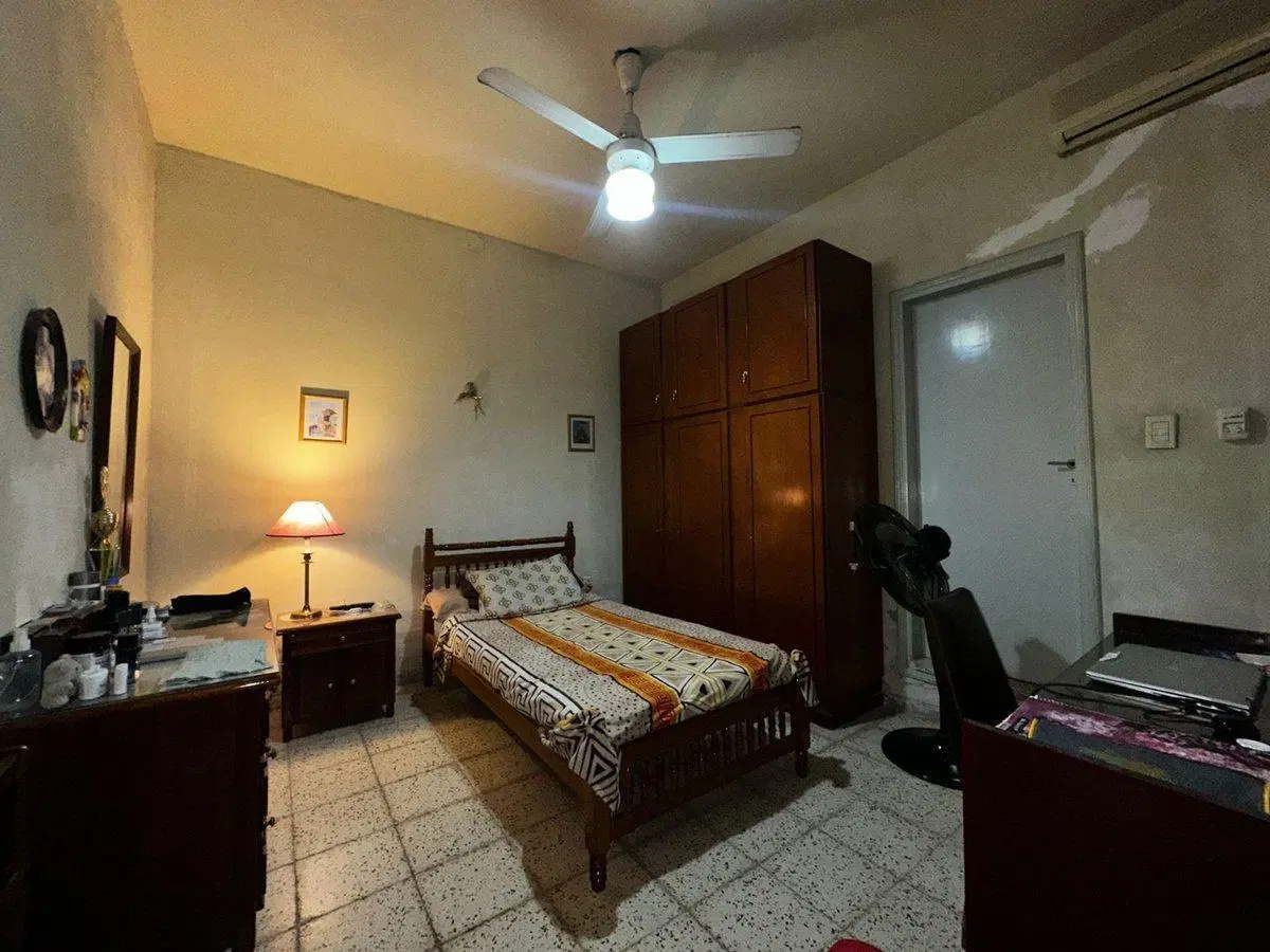 VENTA DE CASA PELLEGRINI Y ROCA 5