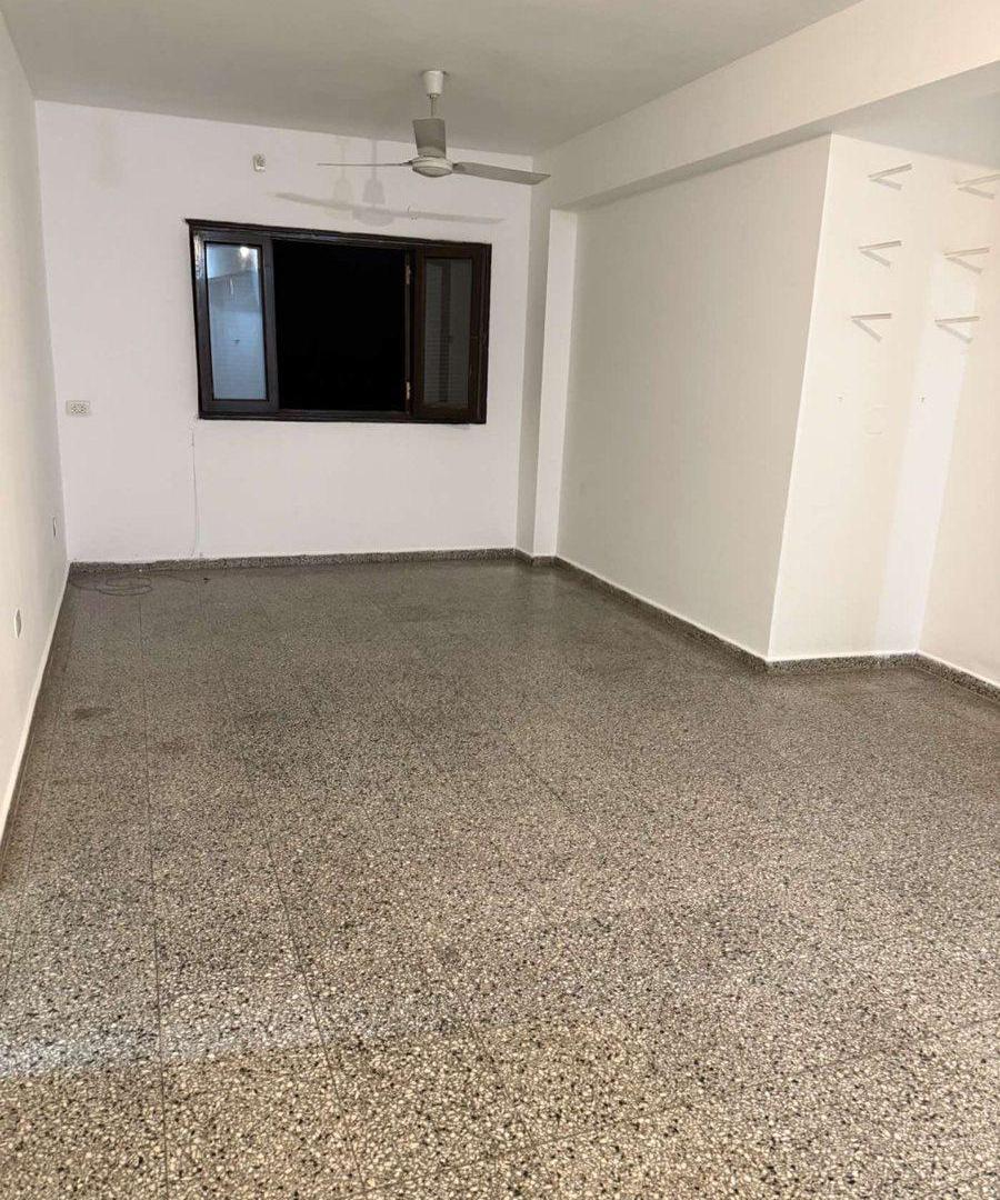 Foto de VENTA DE DEPARTAMENTO CENTRICO, imagen 2