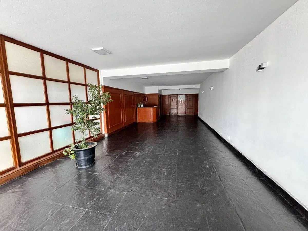 Venta  Depto 3 Dorm. C/cochera en Belgrano Sur. 3