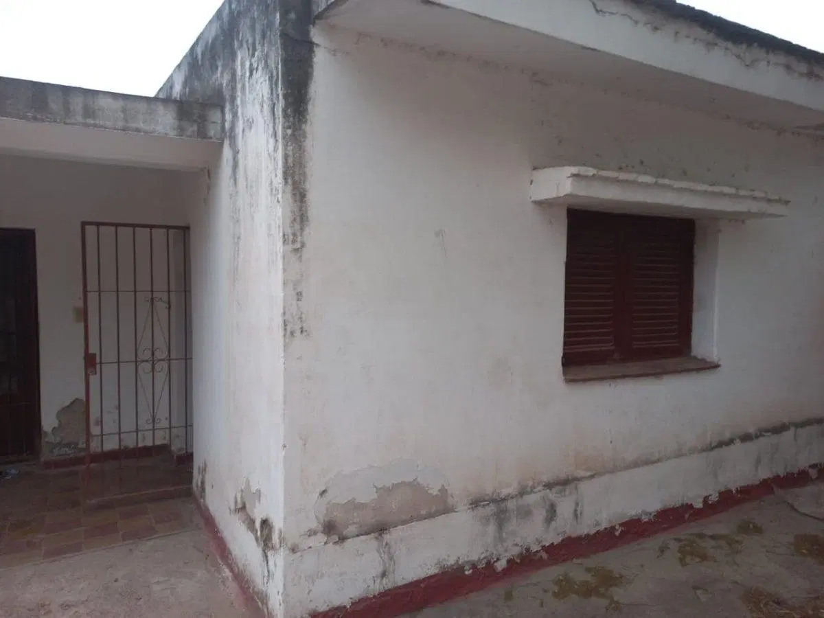 CASA ESQUINA A REFACCIONAR-Bº BORGES 2