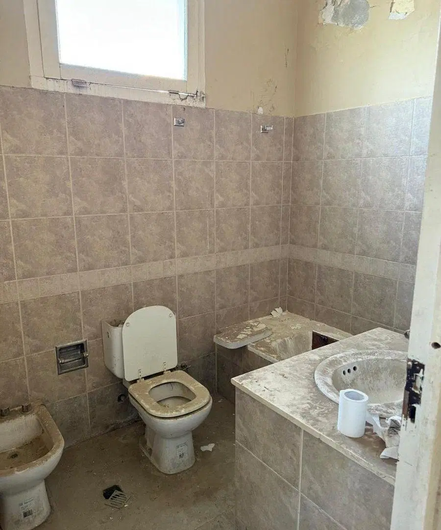 VENTA DE CASA EN CALLE PEDRO LEON GALLO 5