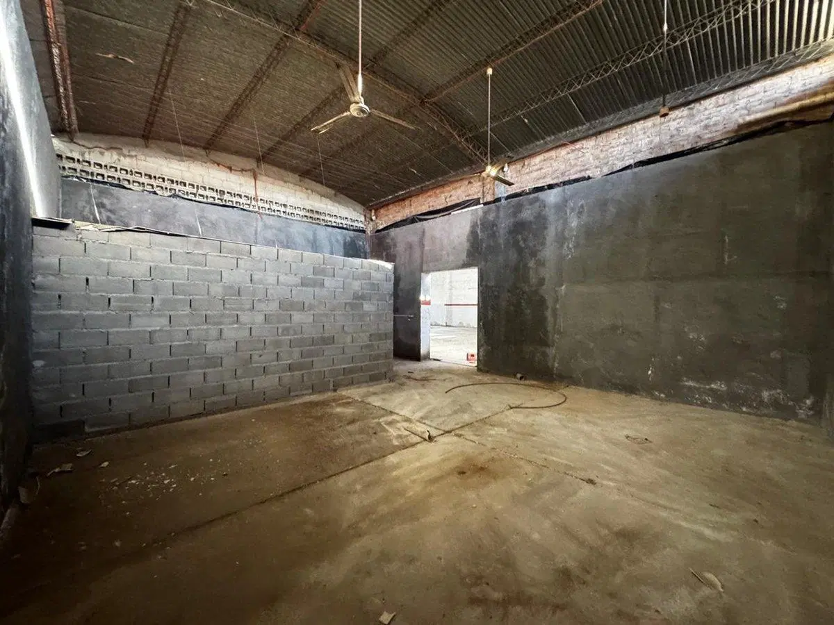 En Venta Galpones Estratégicos sobre Av. Libertad. 3