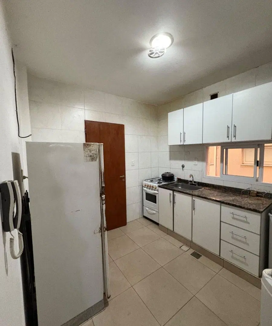 VENTA DEPARTAMENTO CALLE MORENO 5