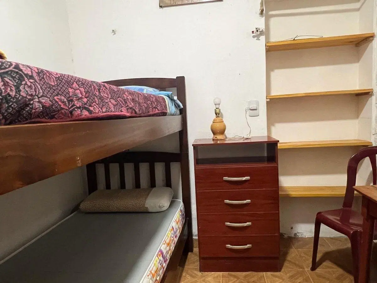 VENTA DE CASA, ALOJAMIENTO Y LOCALES EN TERMAS 3