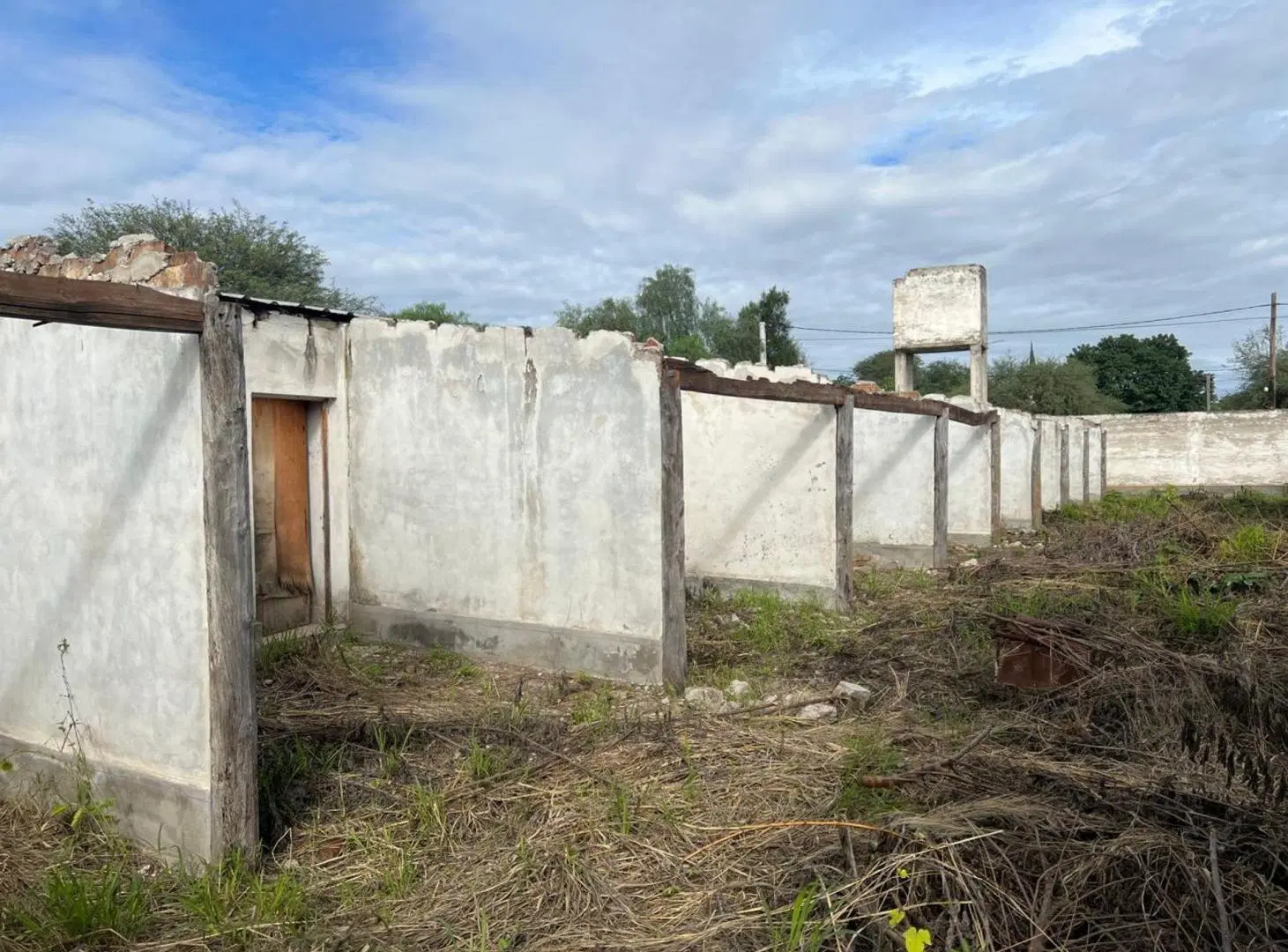 VENTA DE HOTEL ALOJAMIENTO A REFACCIONAR, ZANJÓN. 4