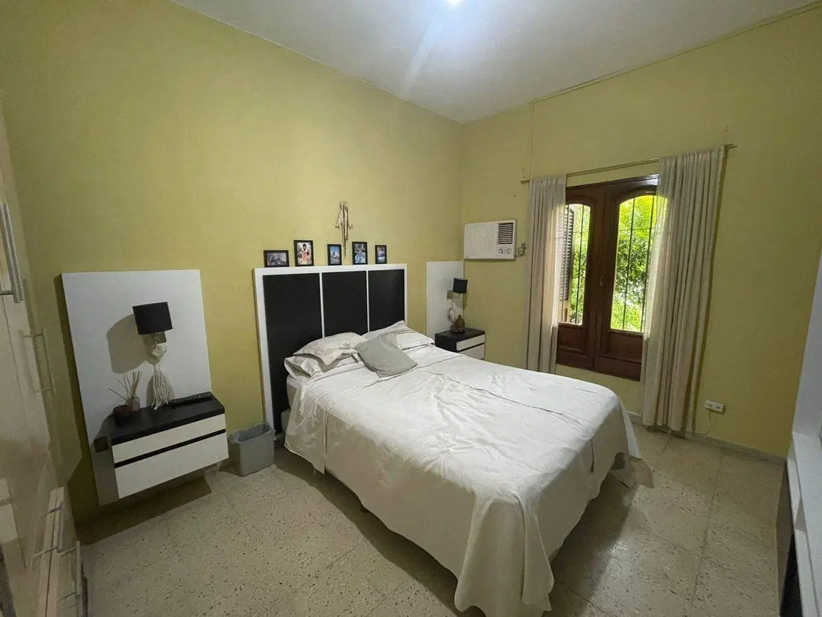 CASA EN VENTA - BARRIO BELGRANO - 4 DORMITORIOS 5