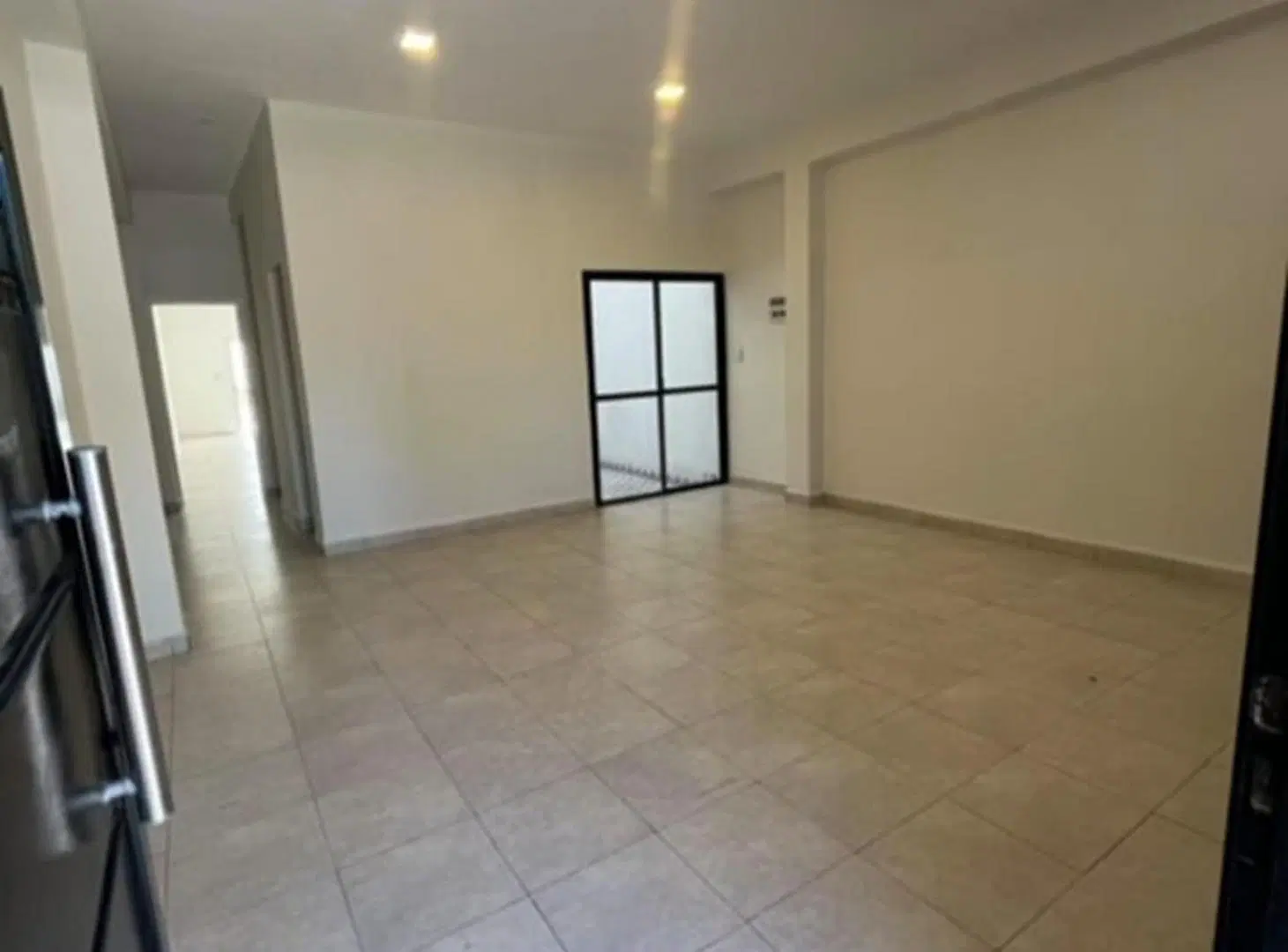 CASA MODERNA, 2 PLANTAS C/GARAGE · ZONA TRIBUNALES 2