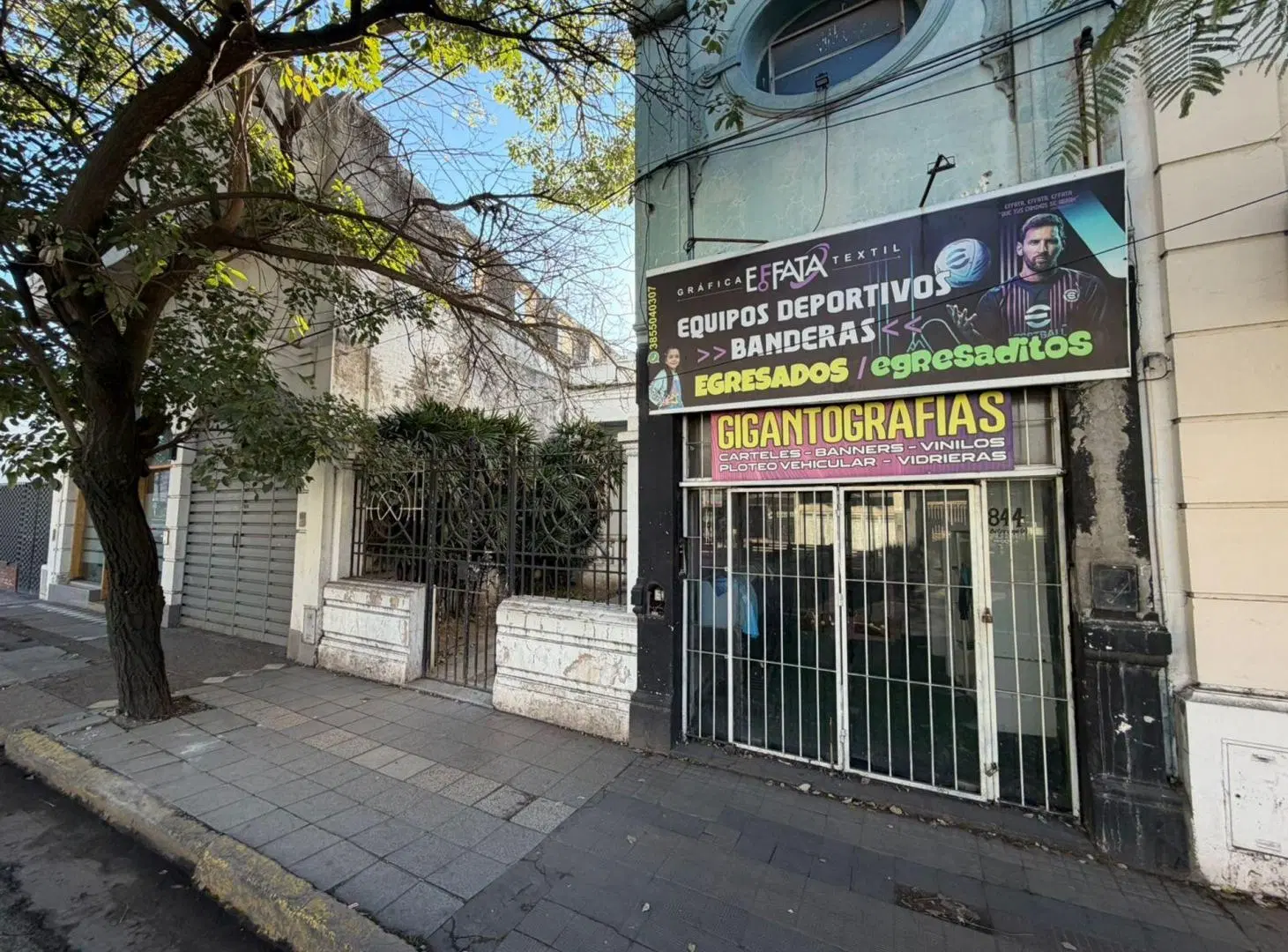 EN VENTA - CASA CON LOCAL COMERCIAL - AV. BELGRANO 2