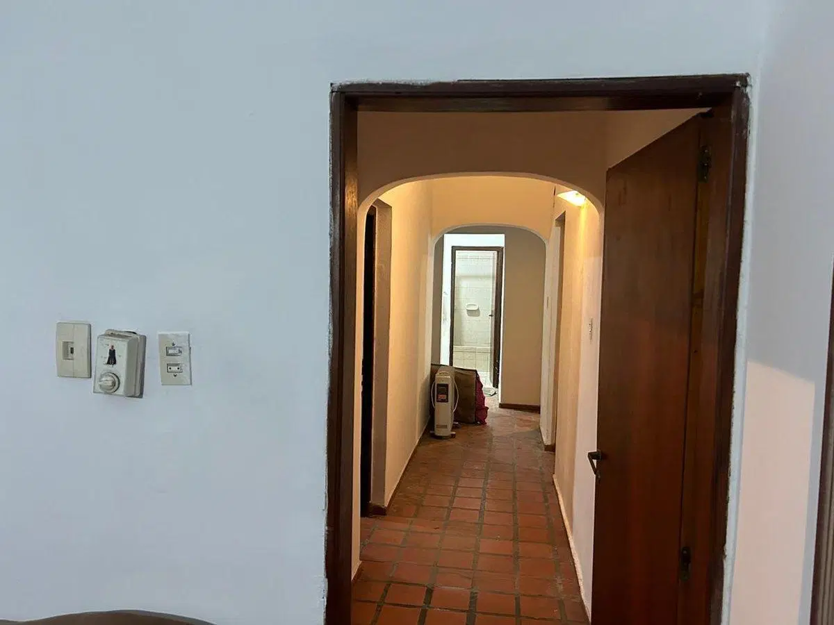 VENTA DE CASA AV. BELGRANO LA BANDA, 3 DORM 2