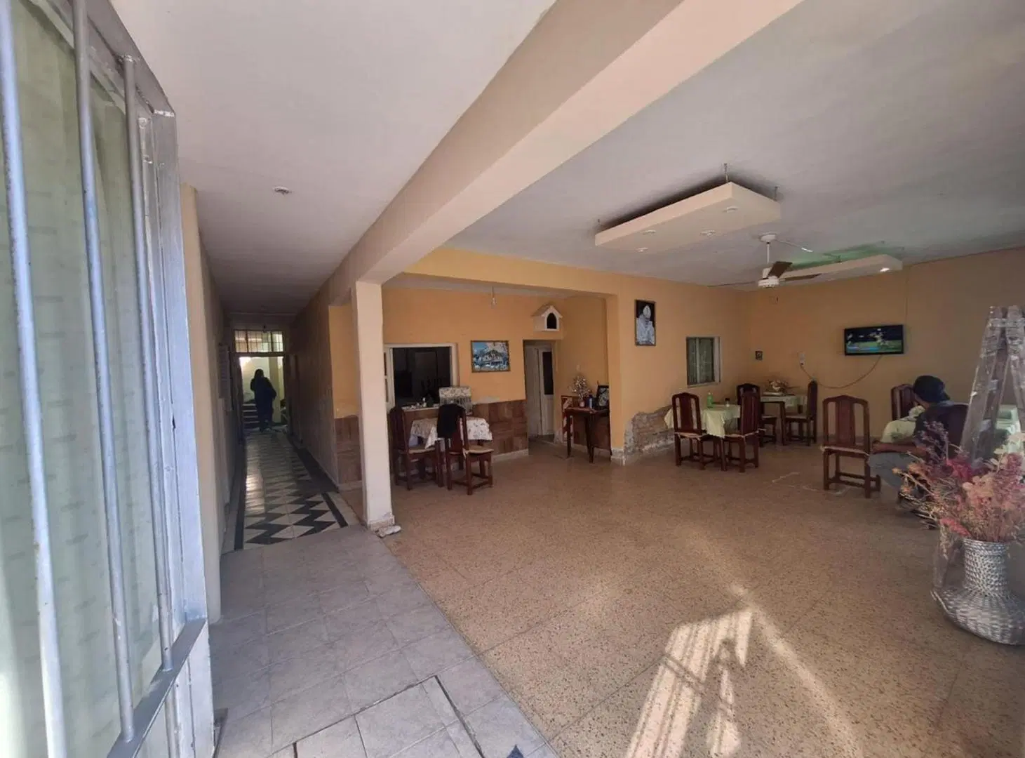 VENTA HOTEL EN CENTRO TERMAS RIO HONDO 5