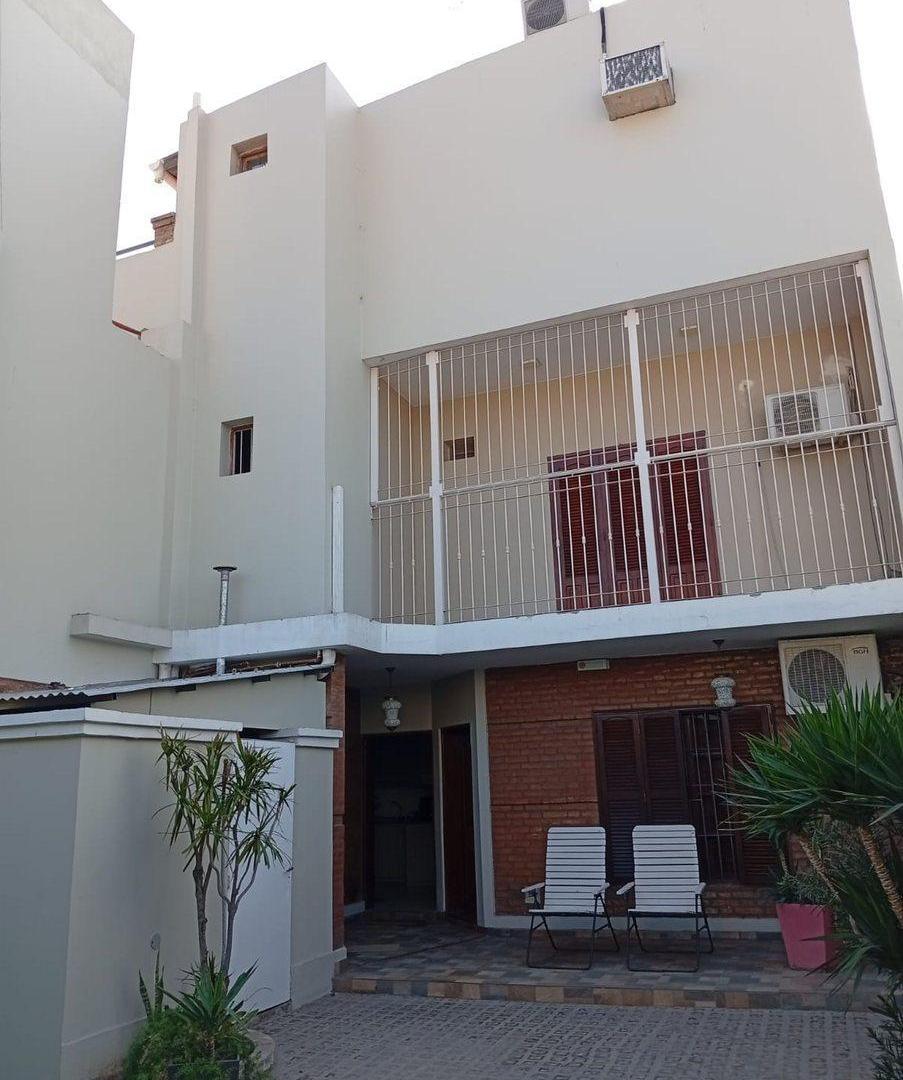 Foto de CASA Y OFICINA EN VENTA - EXCELENTE UBICACION, imagen 3