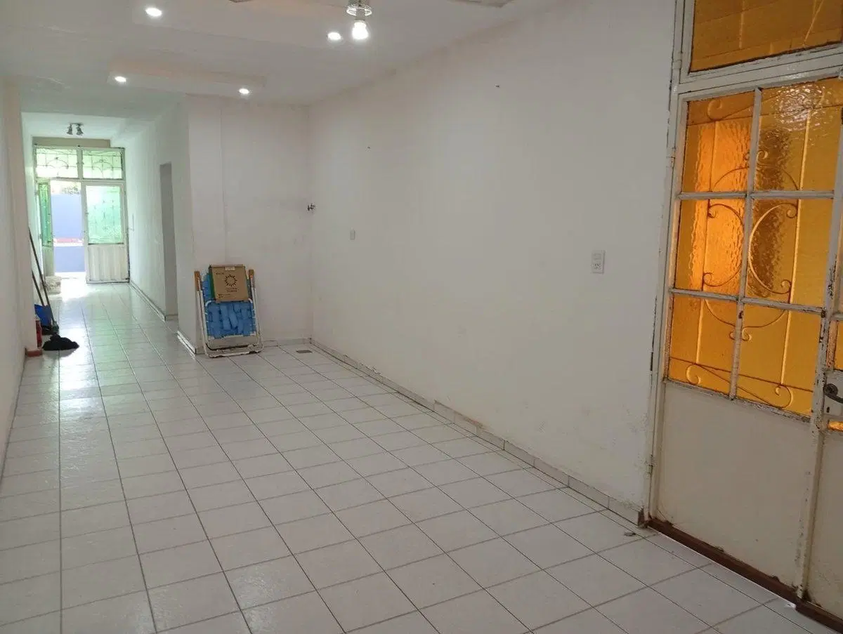 VENTA DE CASA DE 3 DORMITORIOS 8