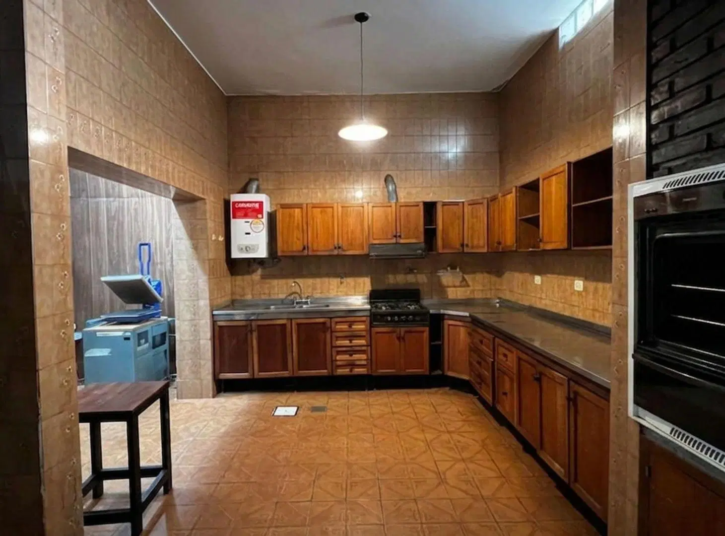 VENTA CASA AV. BELGRANO N°409 (Esq. Soler) 2