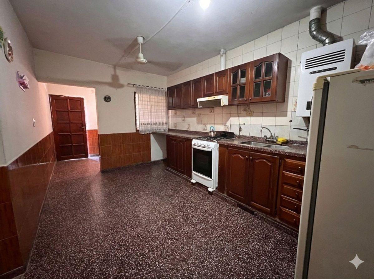 Foto de VENTA Casa 3 Dormitorios sobre Necochea La Banda, imagen 5