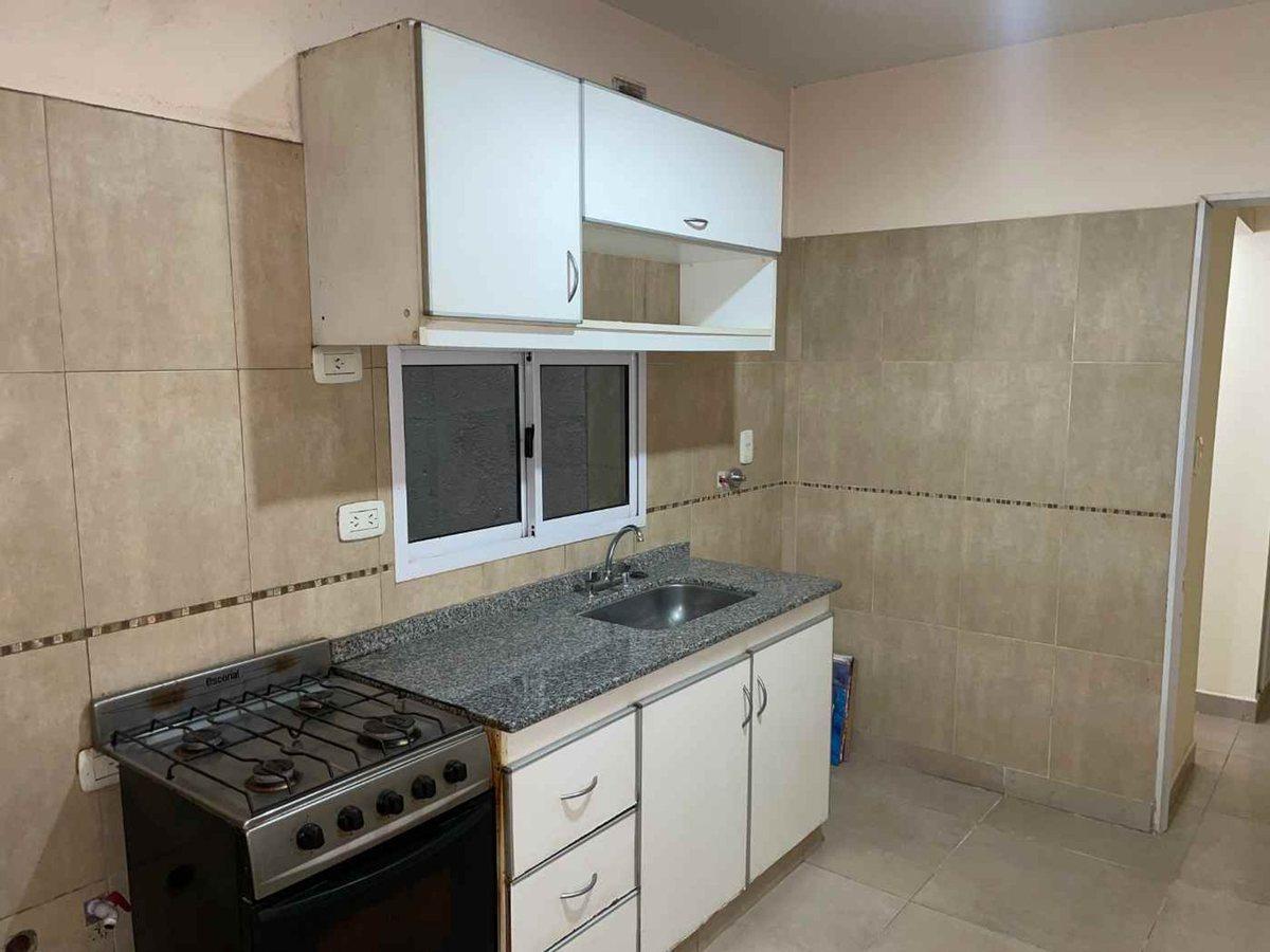 Foto de VENTA, DEPARTAMENTO 2 HAB, AV PEDRO LEÓN GALLO, imagen 2