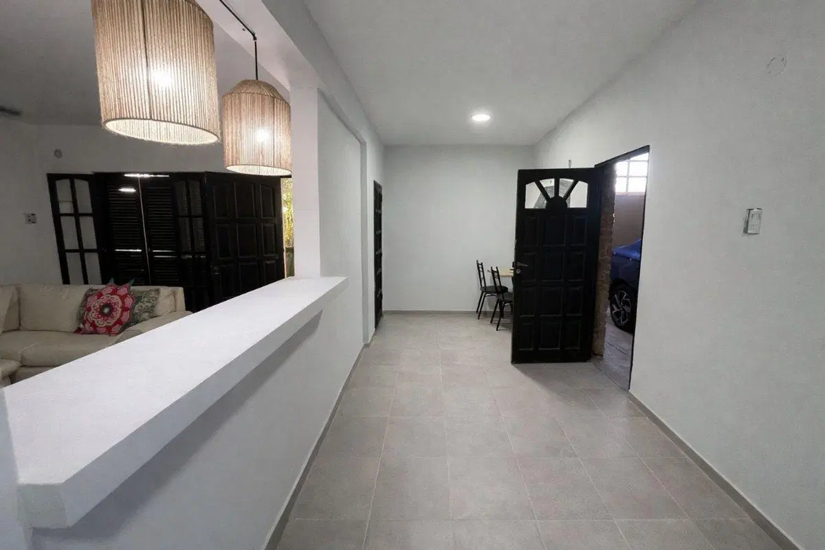CASA EN VENTA - BARRIO VINALAR- 3 DORMITORIOS 4