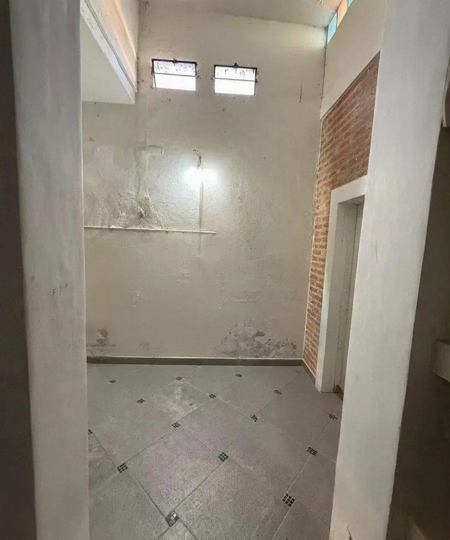 VENTA DE CASA EN CALLE PEDRO LEON GALLO 8