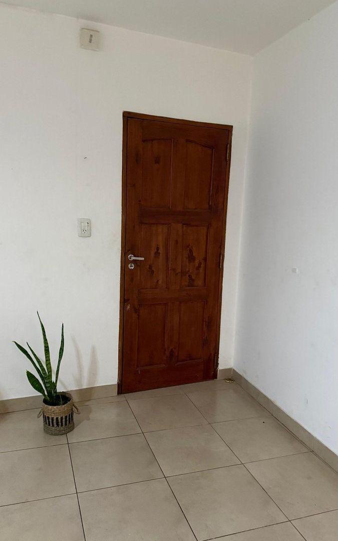 Foto de VENTA DEPARTAMENTO CALLE MORENO, imagen 1