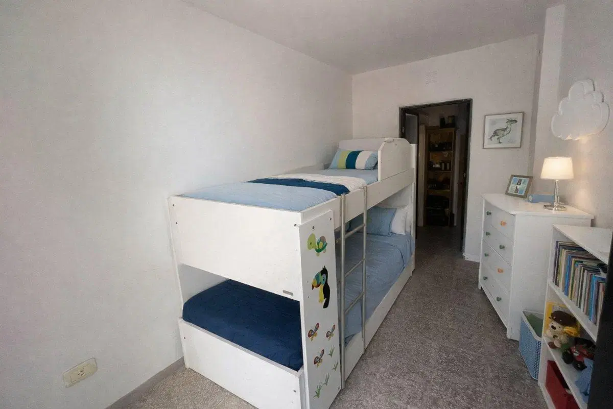 CASA EN VENTA - CHACABUCO AL 700 - BARRIO PARQUE 8