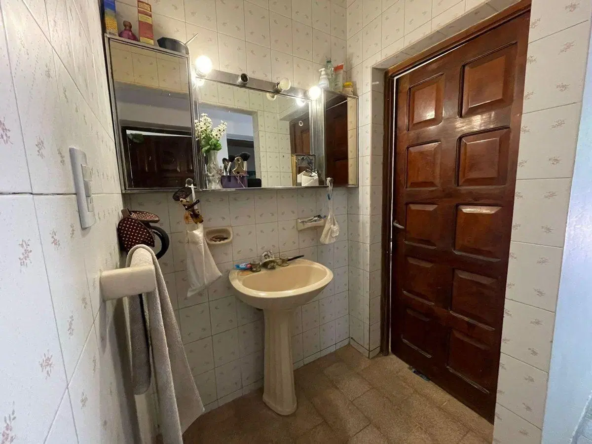 CASA EN VENTA - CHACABUCO AL 700 - BARRIO PARQUE 5